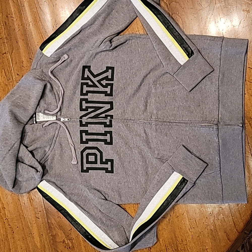 PINK Hoodie, M